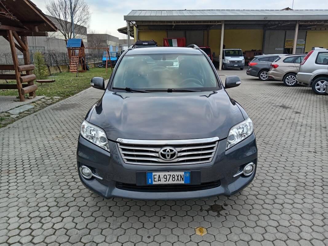 Toyota Rav4 2.2 d-4d Exclusive 150cv dpf