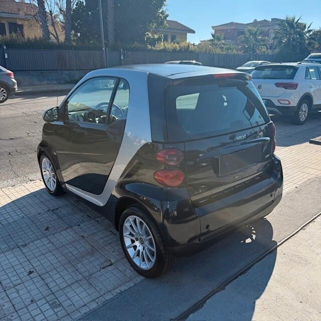 Smart ForTwo 1000 52 kW coupé passion