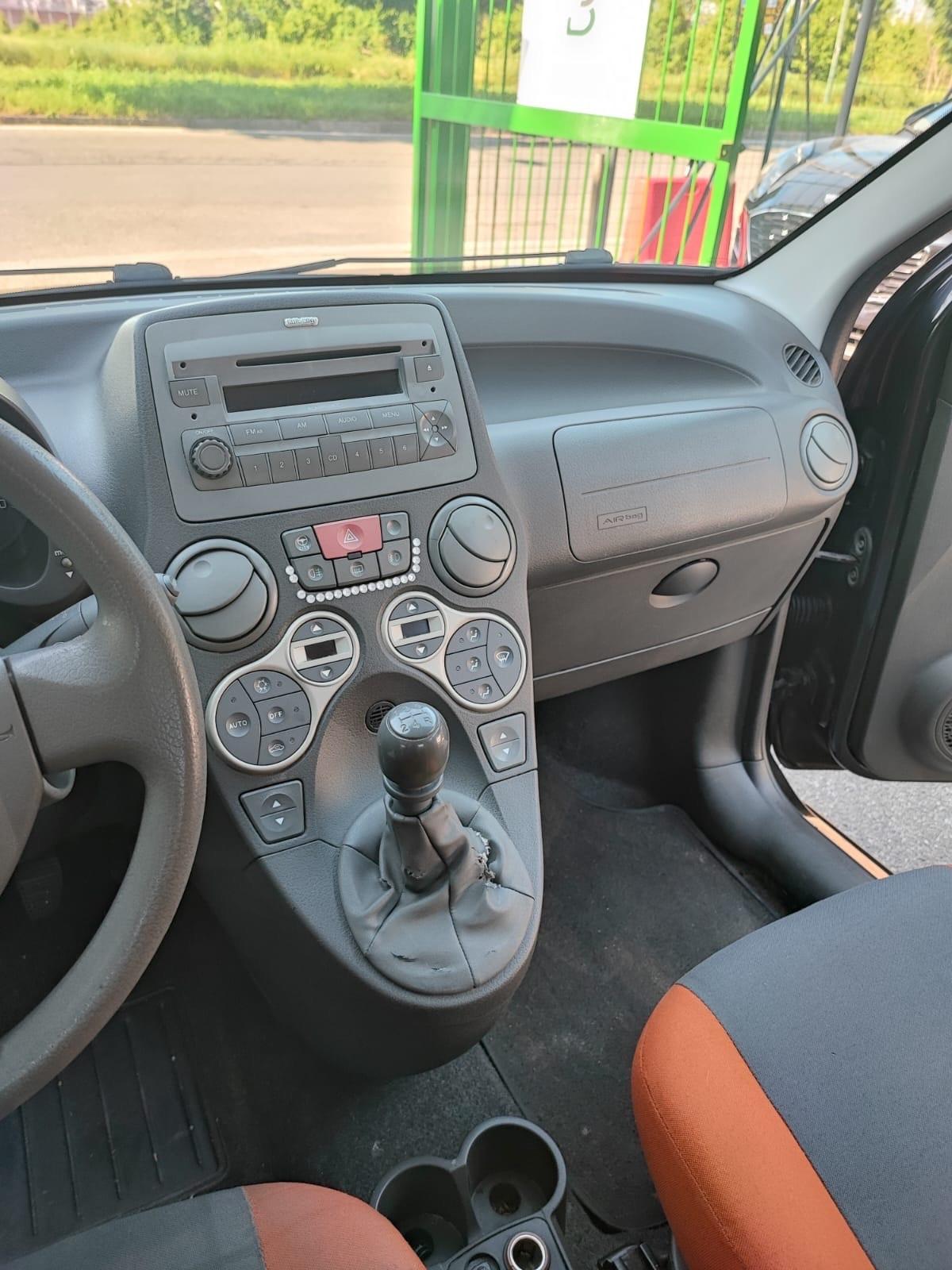 Fiat Panda 1.2 Emotion