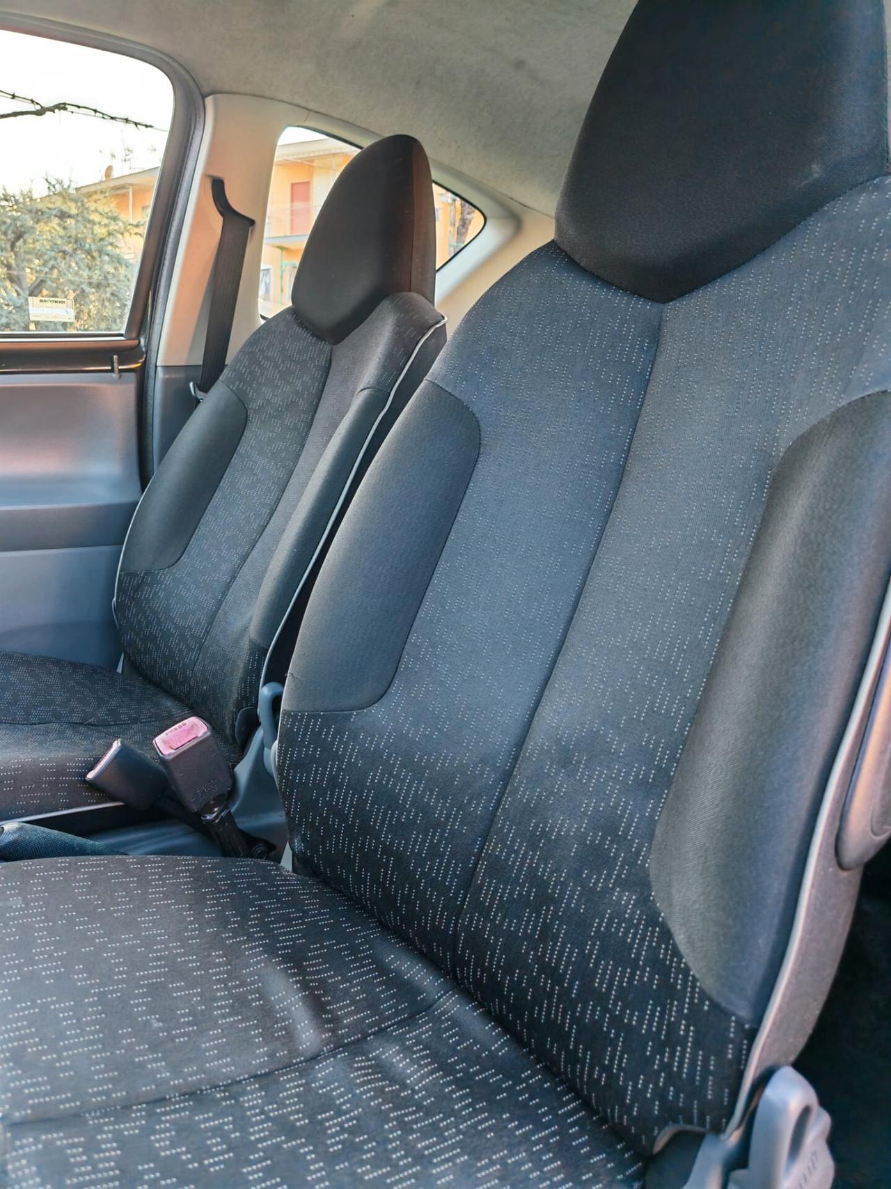 Peugeot 107 restyling del 2009