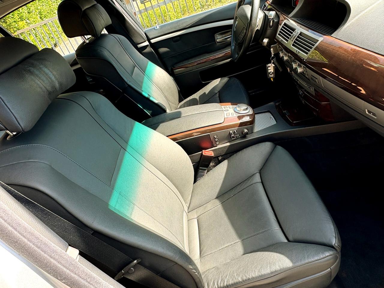BMW 730D aut-129000km REALI-Tagl.BMW-2007