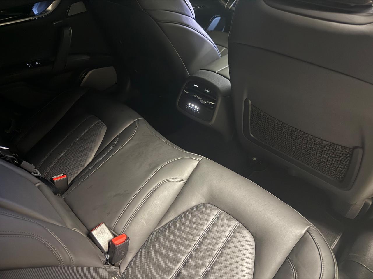 Maserati Ghibli V6 Modena