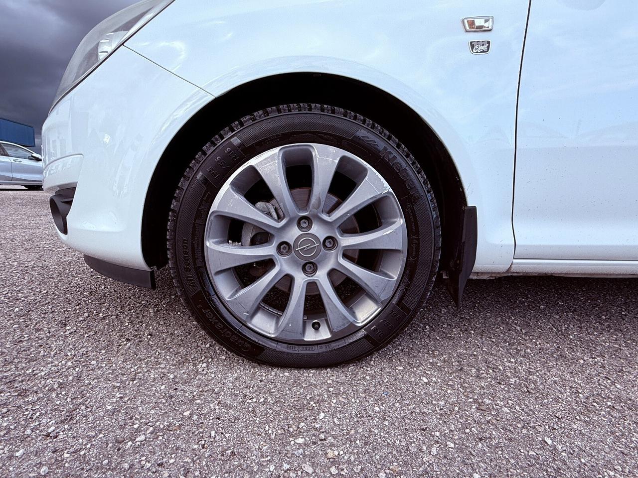 Opel Corsa 1.3 CDTI 75CV 5 porte OK PER NEOPATENTATI