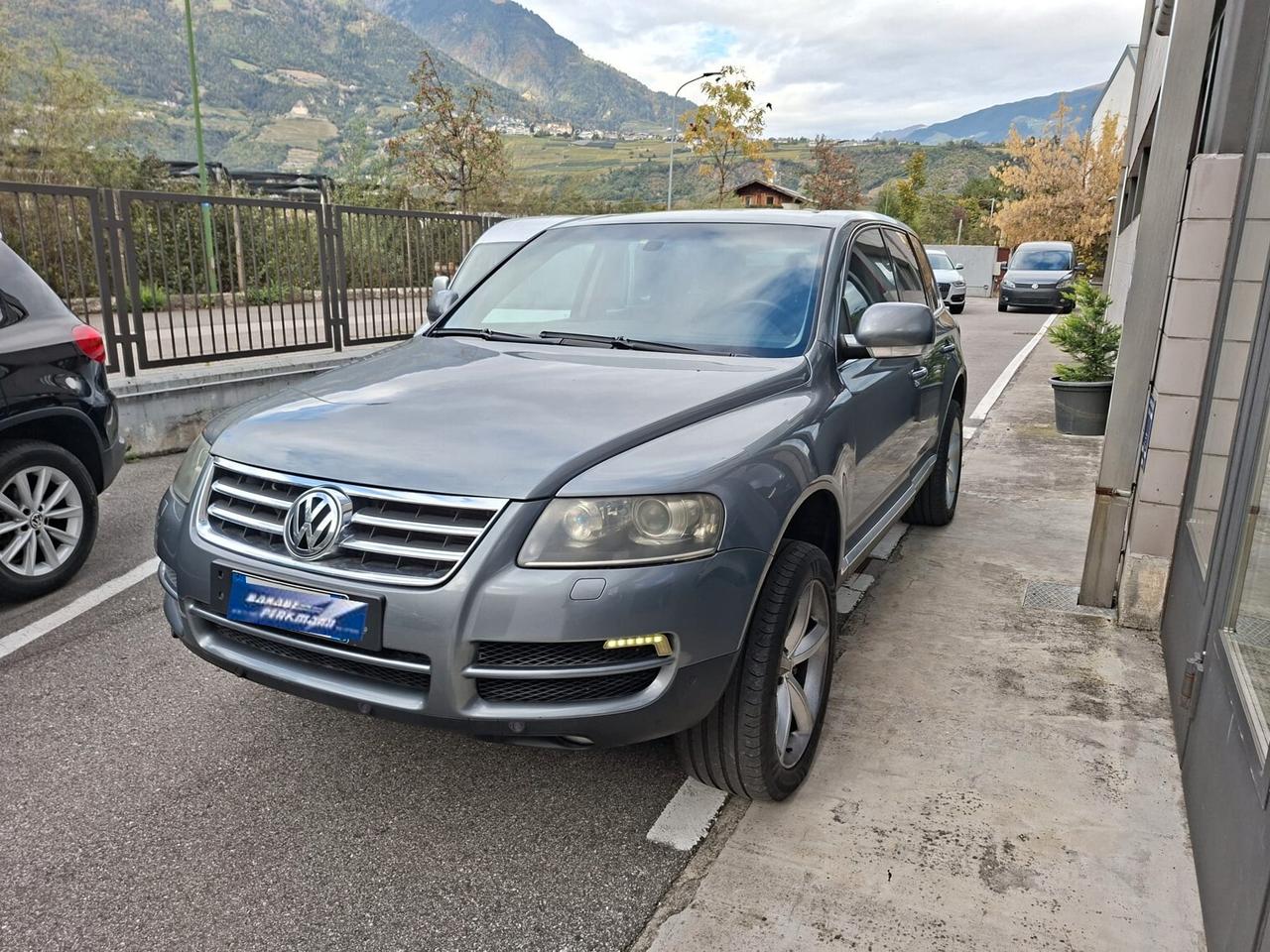 Volkswagen Touareg 3.0 V6 TDI DPF tiptronic