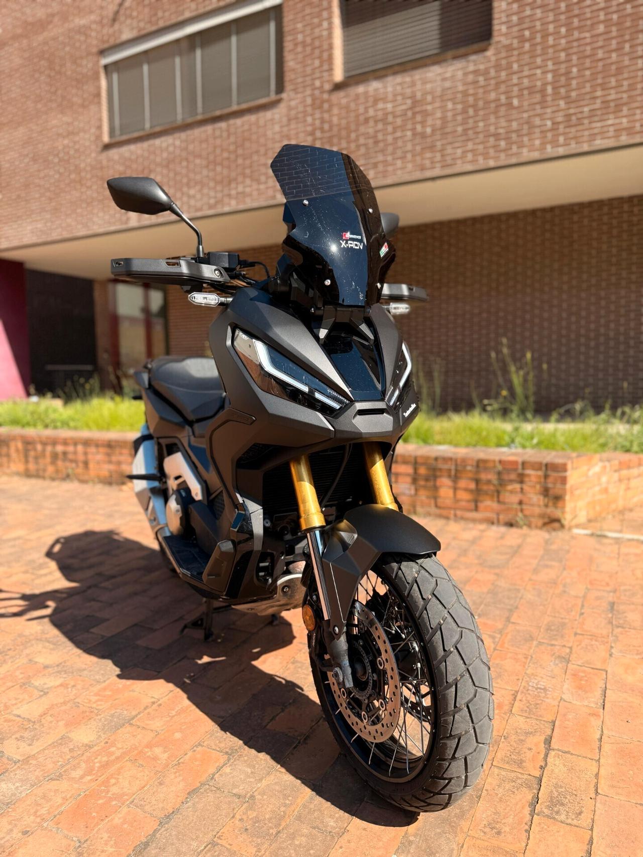 HONDA XADV 750