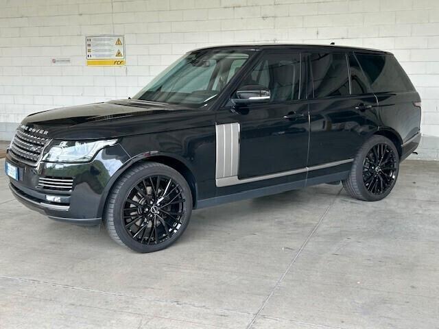 Land Rover Range Rover Range Rover 3.0 TDV6 Vogue