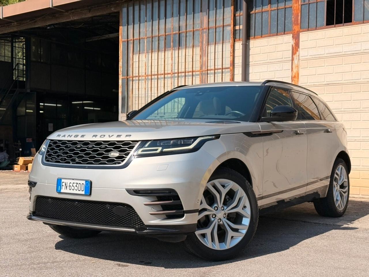 Land Rover Range Velar 2.0 TD4 180 CV R-Dynamic HSE