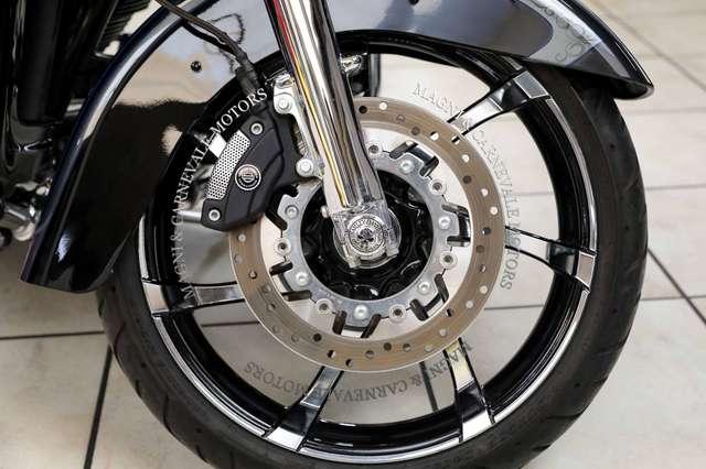 Harley-Davidson Road Glide CVO "110° ANNIVERSARY"|1 OF 900 LIMITED EDITION