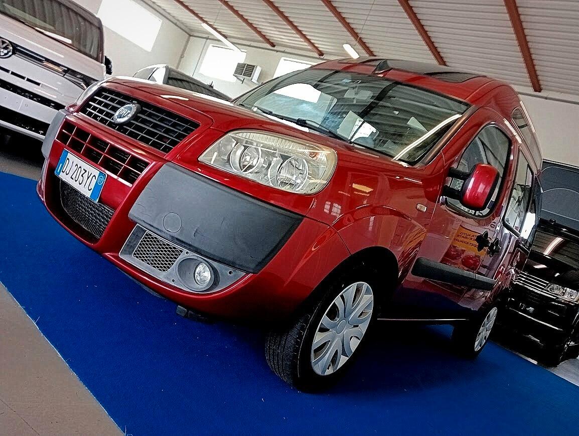 Fiat Doblo 1.3 MJT TETTO ALTO PEDANA RAMPA CARROZZINA