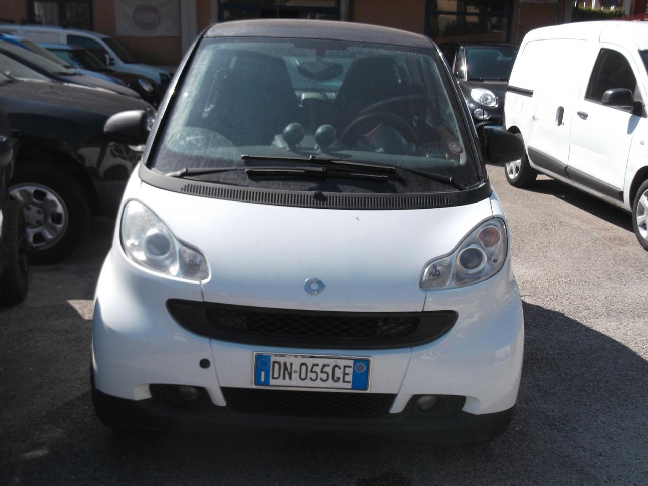 Smart ForTwo 1000 52 kW coupé pulse - 26