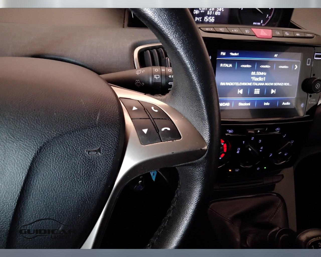 LANCIA Ypsilon III 2021 - Ypsilon 1.0 firefly hybrid Gold s&s 70cv