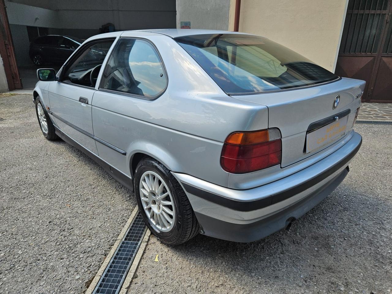 Bmw 318 318ti 1.9 16V cat Compact GPL