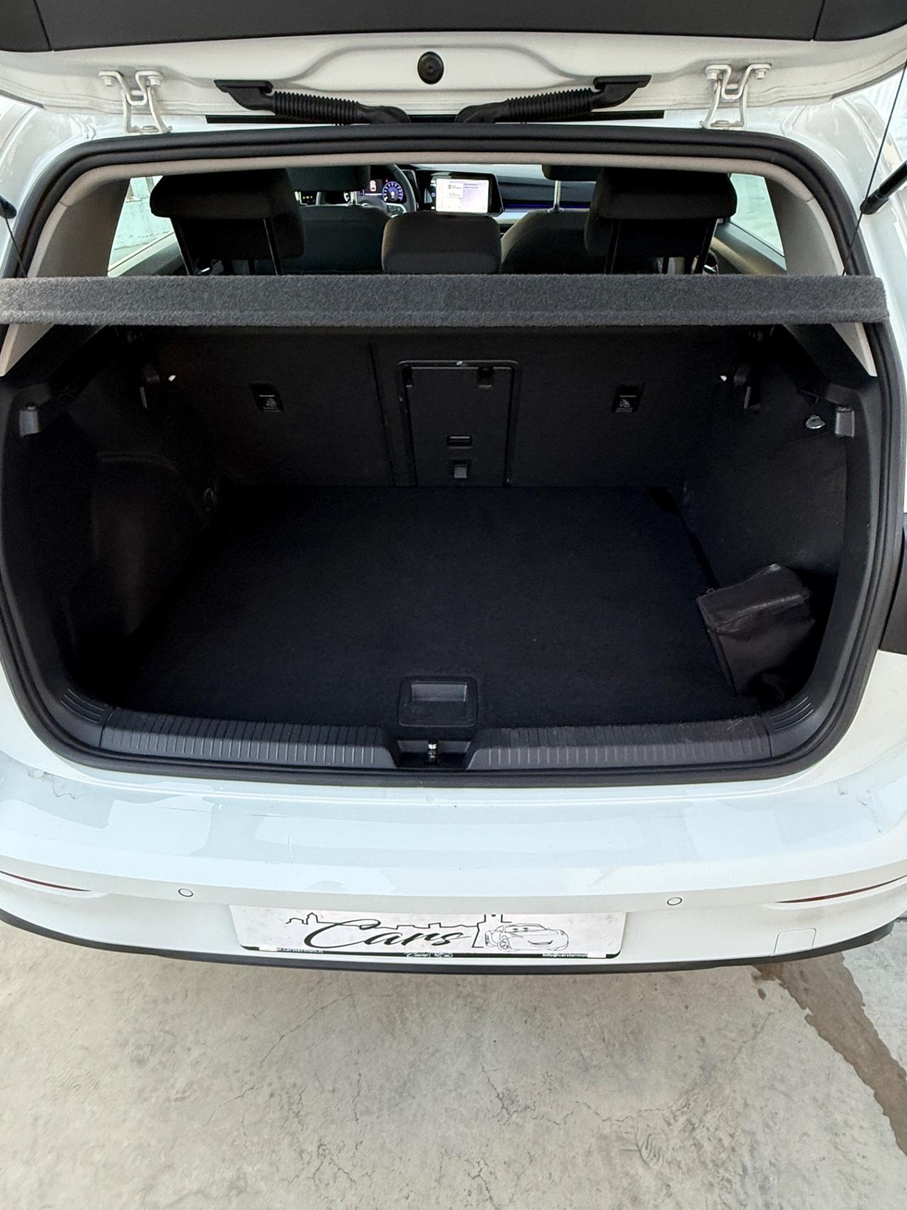 Volkswagen Golf 1.0 eTSI EVO DSG Life