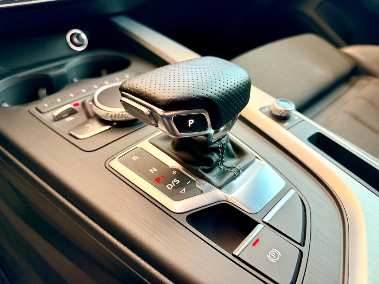 Audi A4 Avant 2.0TDI 190cv SLine Quattro E6