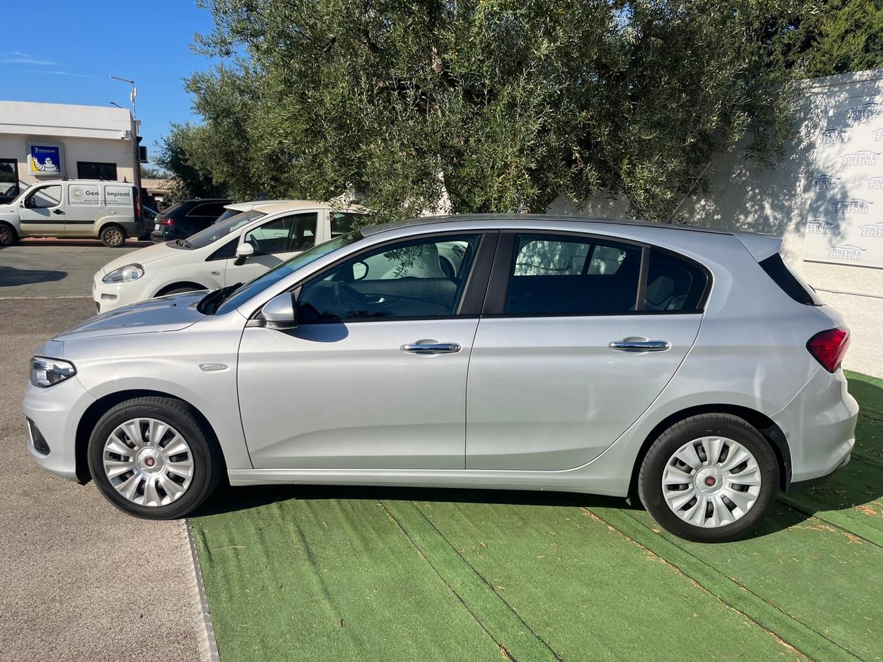 Fiat Tipo 1.6 Mjt S&S 5 porte Easy