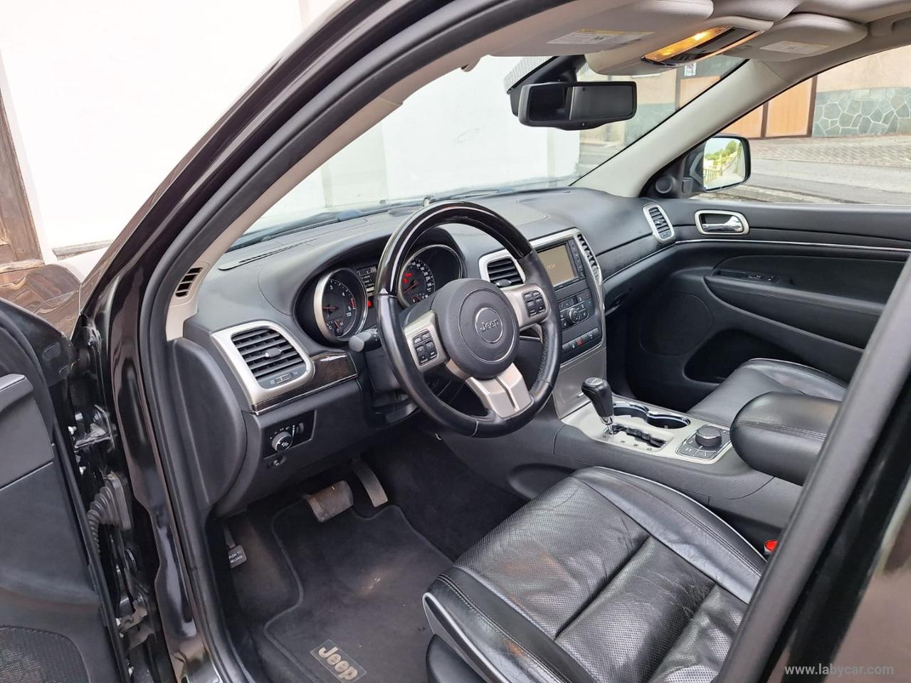 JEEP Gr. Cherokee 3.0 241 CV Overland TETTO PELLE ACC