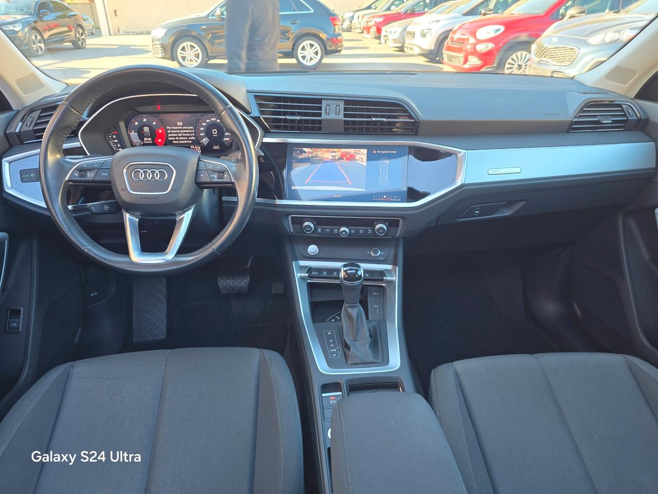 Audi Q3 35 TDI S tronic Panorama