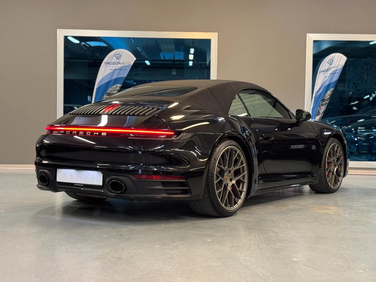 Porsche 911 992 PROMO - CARRERA 4S CABRIO LIFT MATRIX FULL PELLE