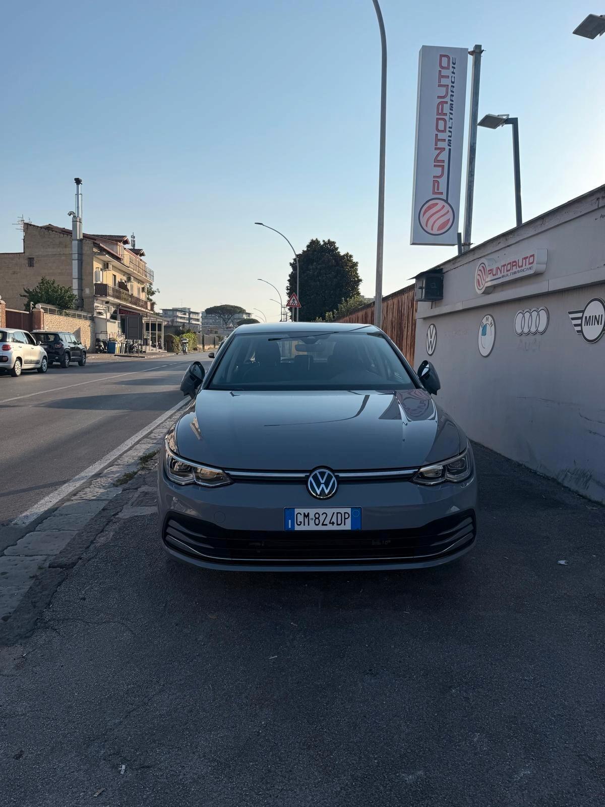Volkswagen Golf VIII 2020 2.0 tdi Style 115cv dsg