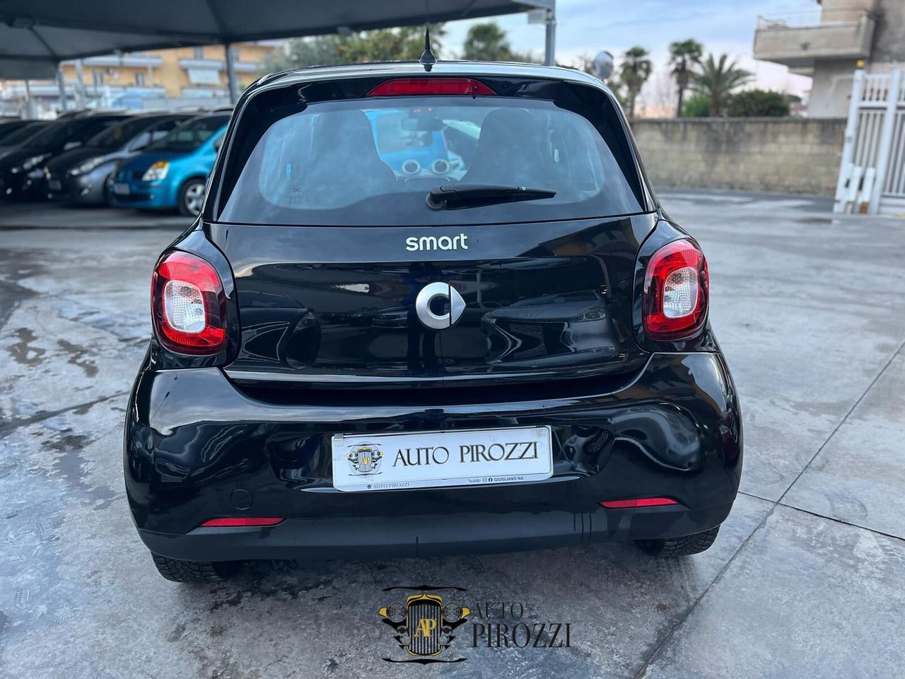SMART FORFOUR 1.0 BENZINA 2020 CON 76000KM