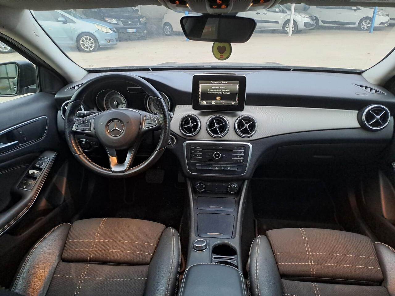 Mercedes-benz GLA 180 d Automatic Sport