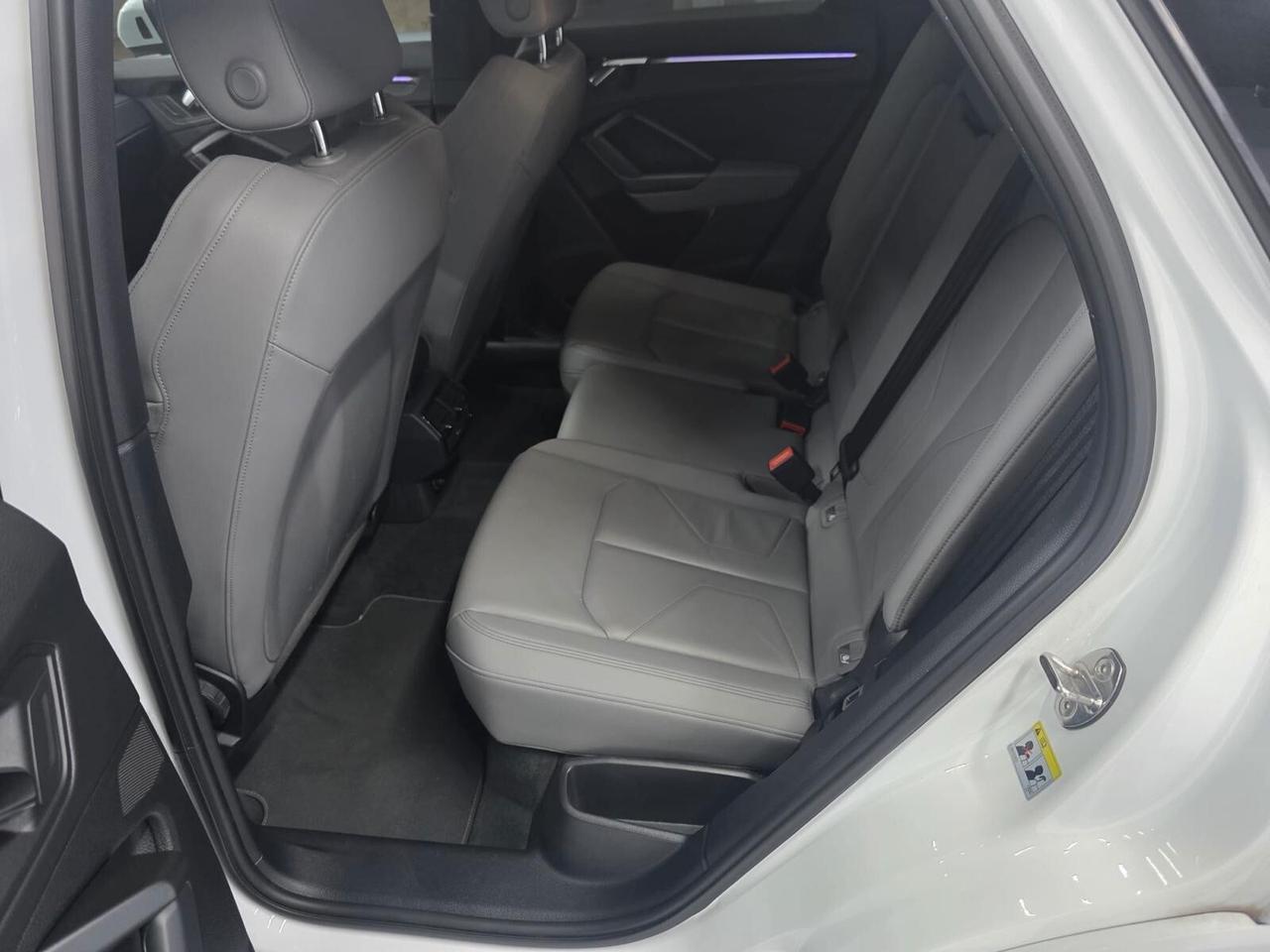 Audi Q3 40 TDI quattro S tronic line edition