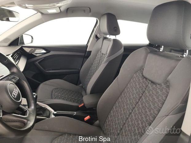 Audi A1 SPB 25 TFSI S line edition
