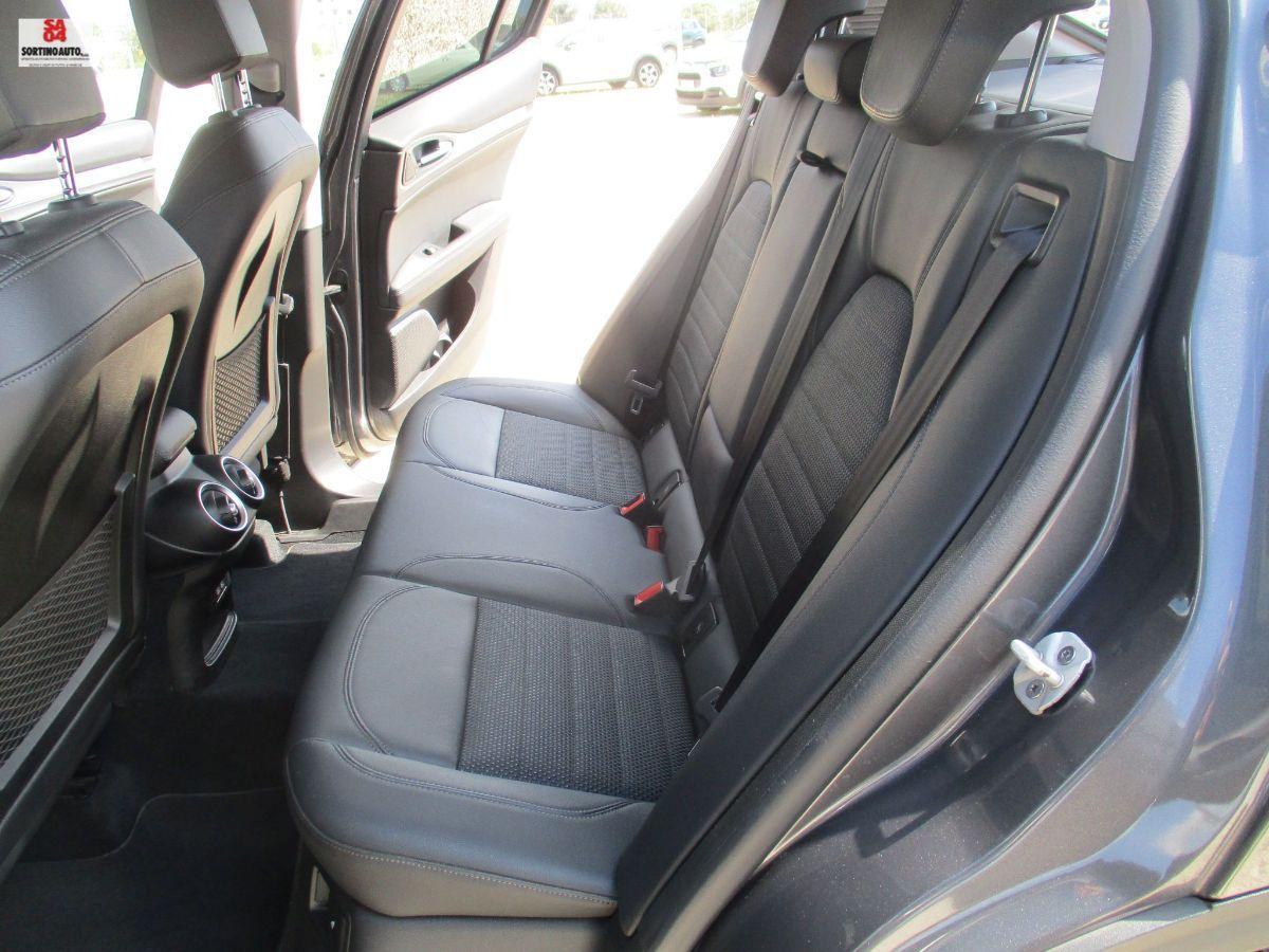 A.R.Stelvio 2.2 T.diesel 190CV AT8 RWD SPRINT 2021