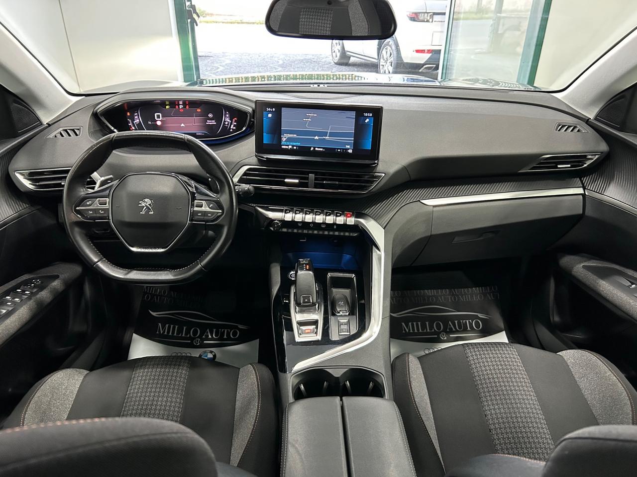 Peugeot 3008 BlueHDi 130 S&S EAT8 Allure