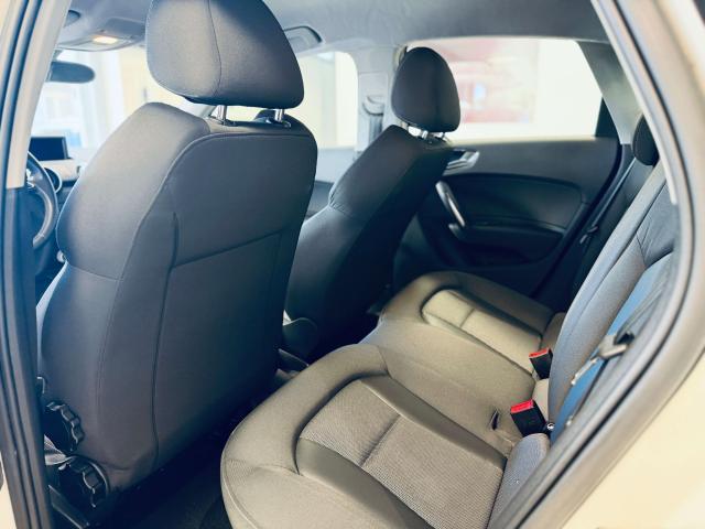 Audi A1 Sportback 1.4 tfsi Attraction 122cv s-tronic