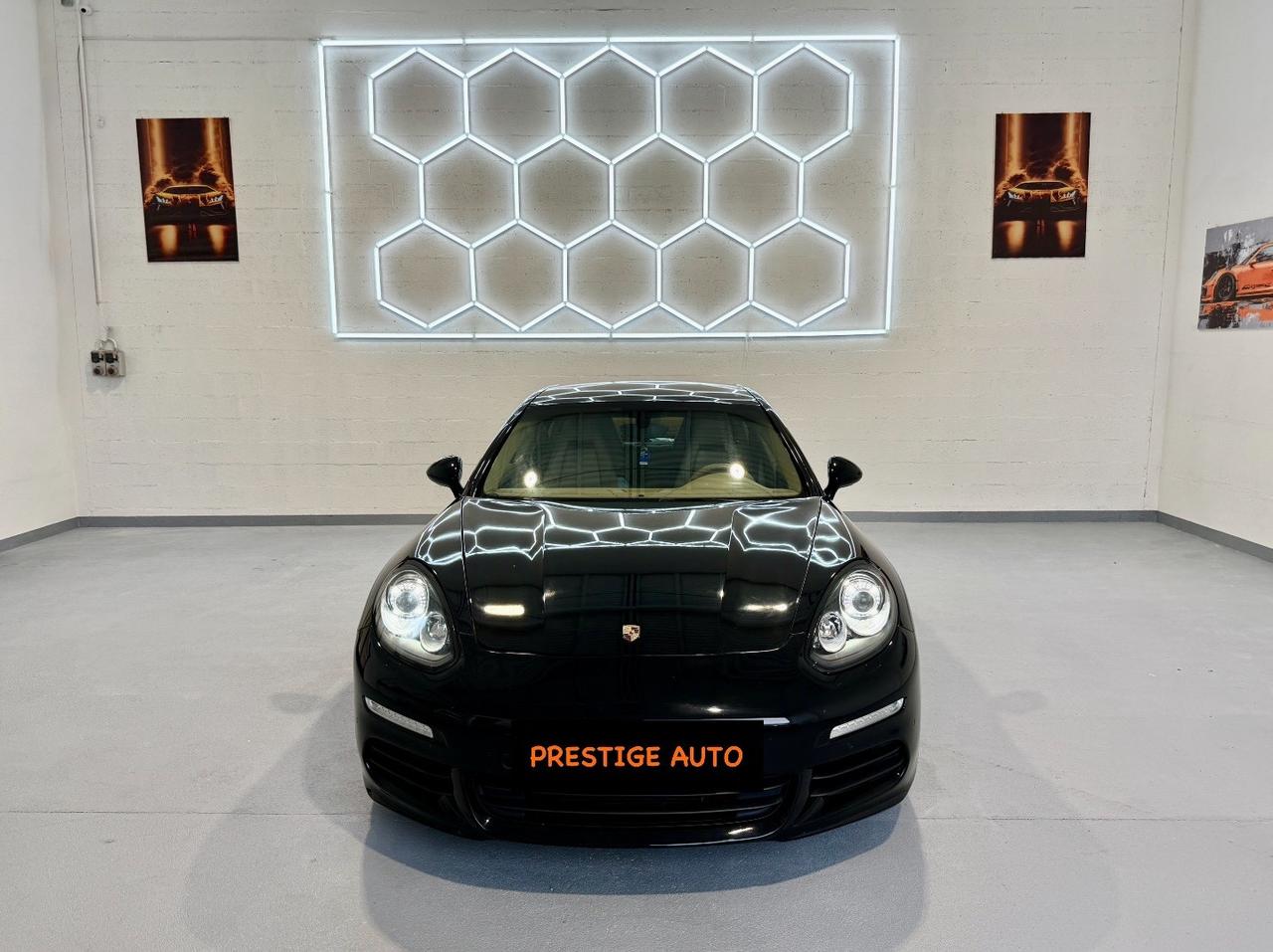 Porsche Panamera 3.0 Diesel 300CV - Full Optional