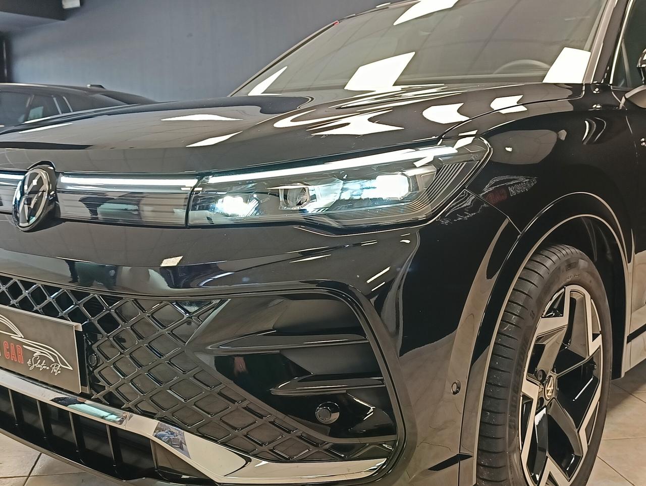 Volkswagen Tiguan 2.0 TDI 150 CV DSG R-Line