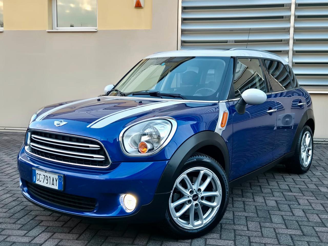 Mini Cooper D Countryman 2.0 Business Automatica
