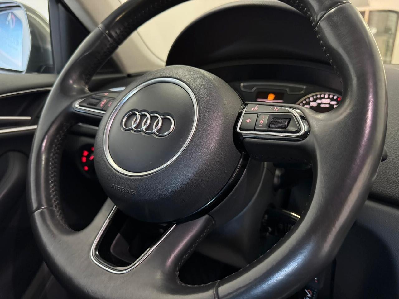 Audi Q3 2.0 TDI 120 CV Sport