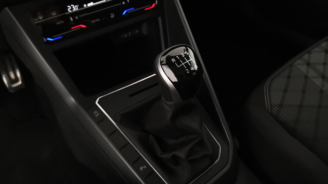 VOLKSWAGEN Taigo - Taigo 1.0 tsi R-Line 115cv