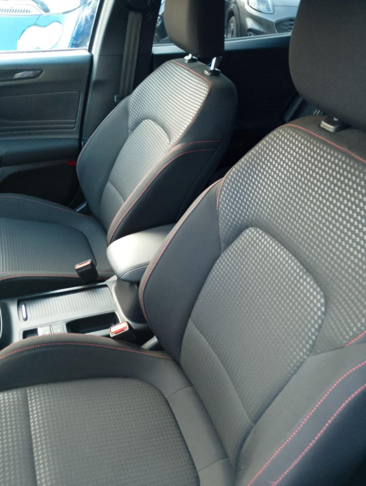 Ford Focus 1.0 EcoBoost Hybrid 155 CV Powershift 5p. ST-Line