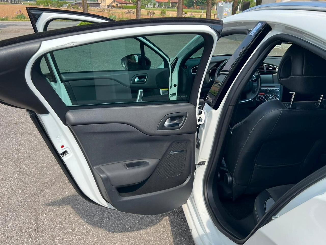 Ds DS4 4 Crossback BlueHDi 120 S&S Sport Chic