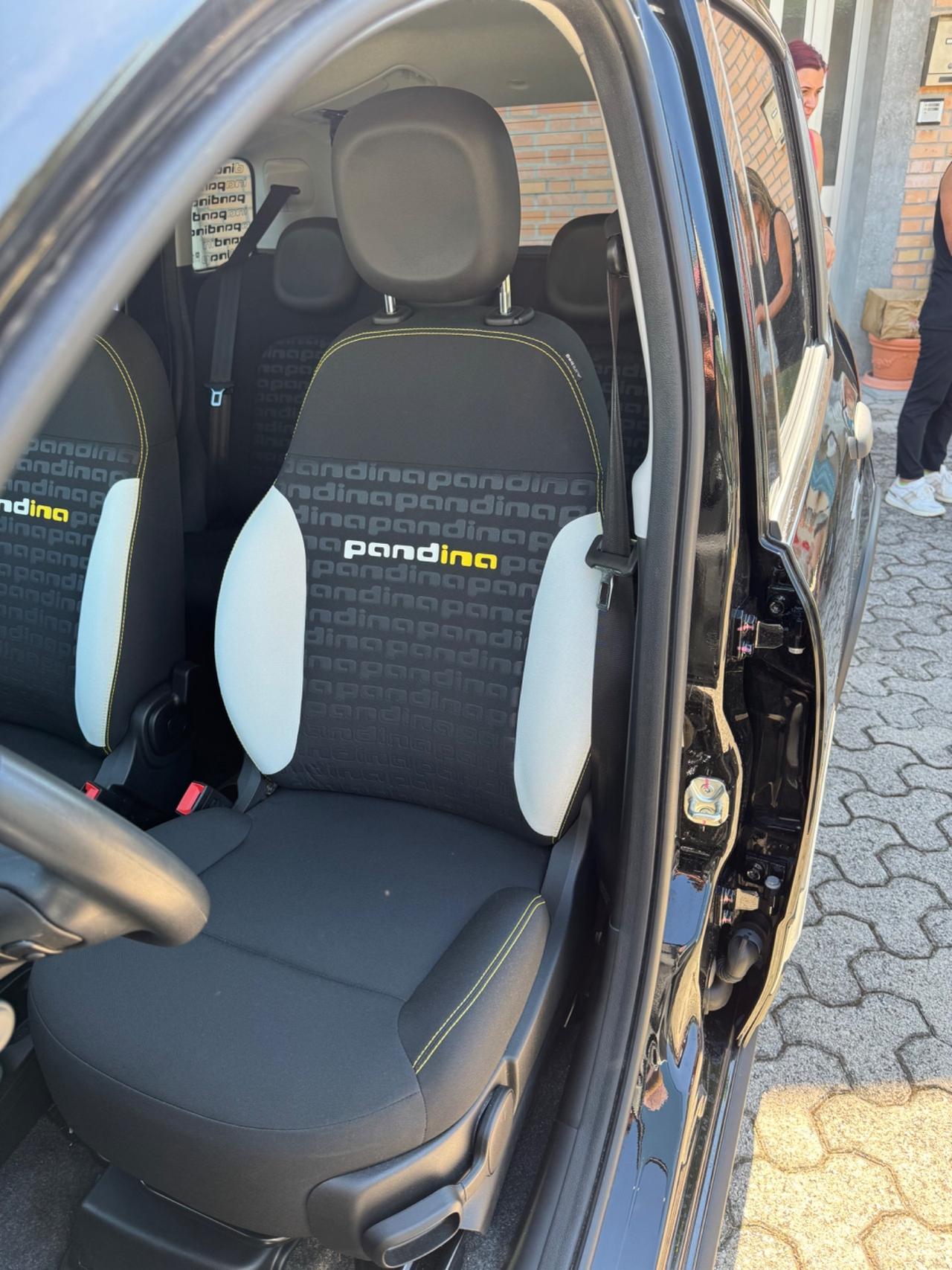 Fiat Panda 1.0 FireFly S&S Hybrid Pandina