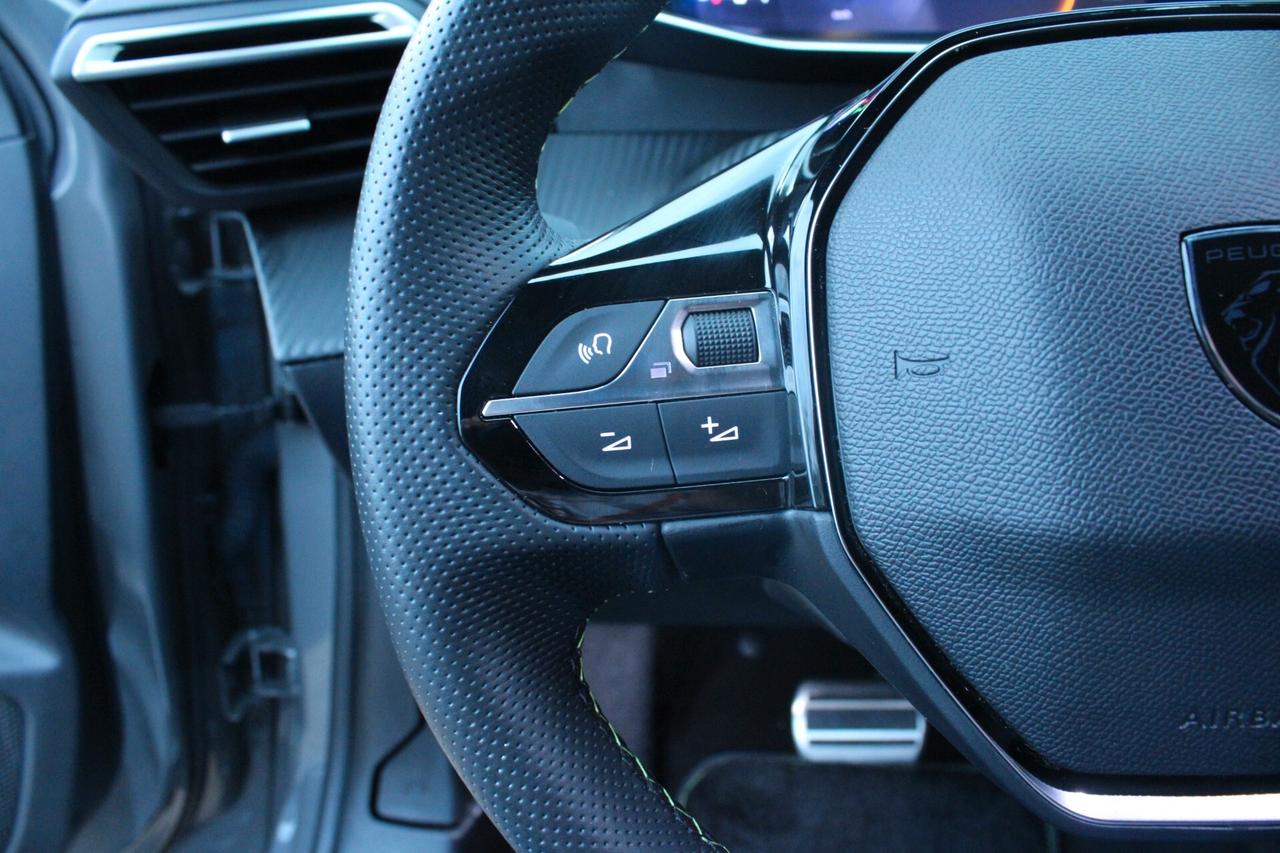 Peugeot 208 Hybrid 145 e-DCS6 GT