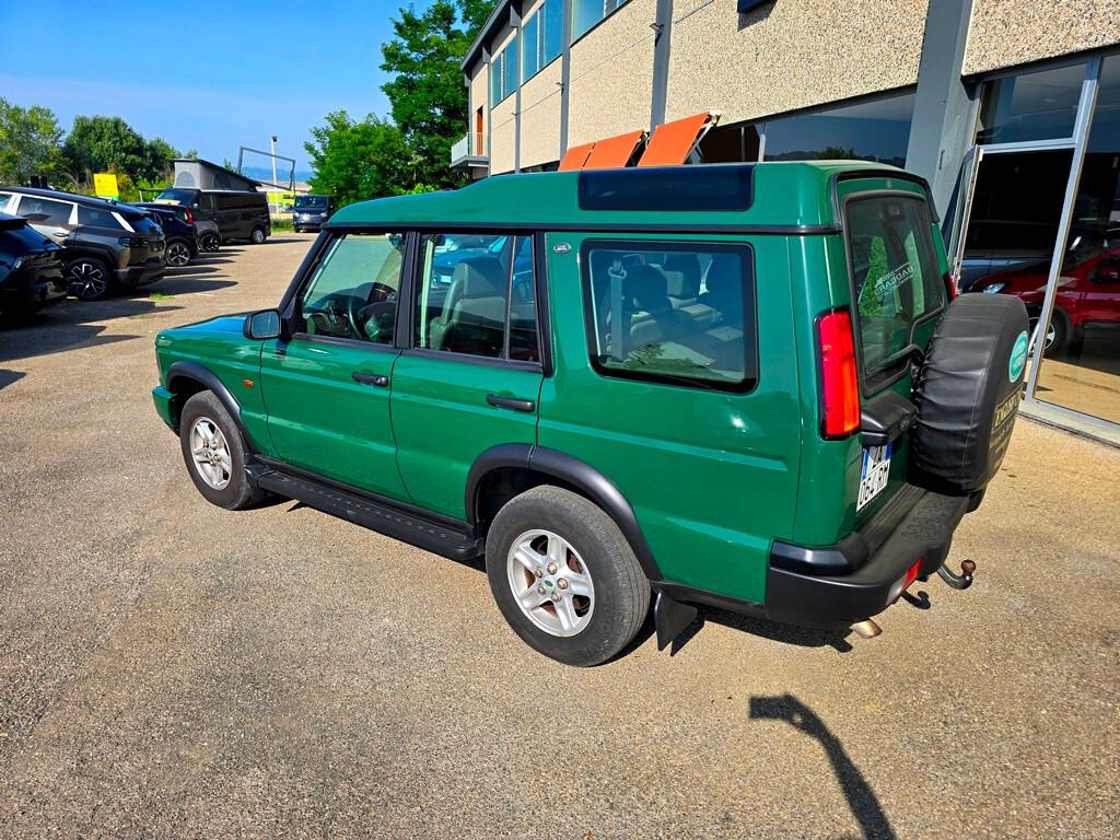Land Rover Discovery 2.5 TD5 "S" BELIZE GREEN