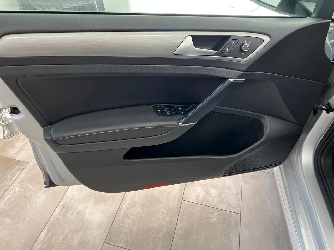 Volkswagen Golf 2.0 TDI 5p. Sport BlueMotion Technology