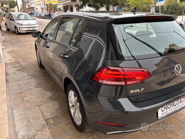 Volkswagen Golf 1.6 TDI 115 CV 5p. Business BlueMotion Technology