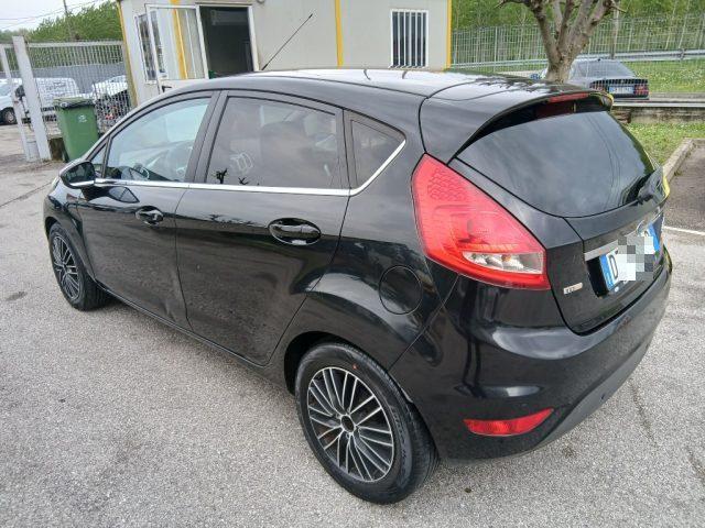 FORD Fiesta 1.4 TDCi 68CV 5 porte Titanium