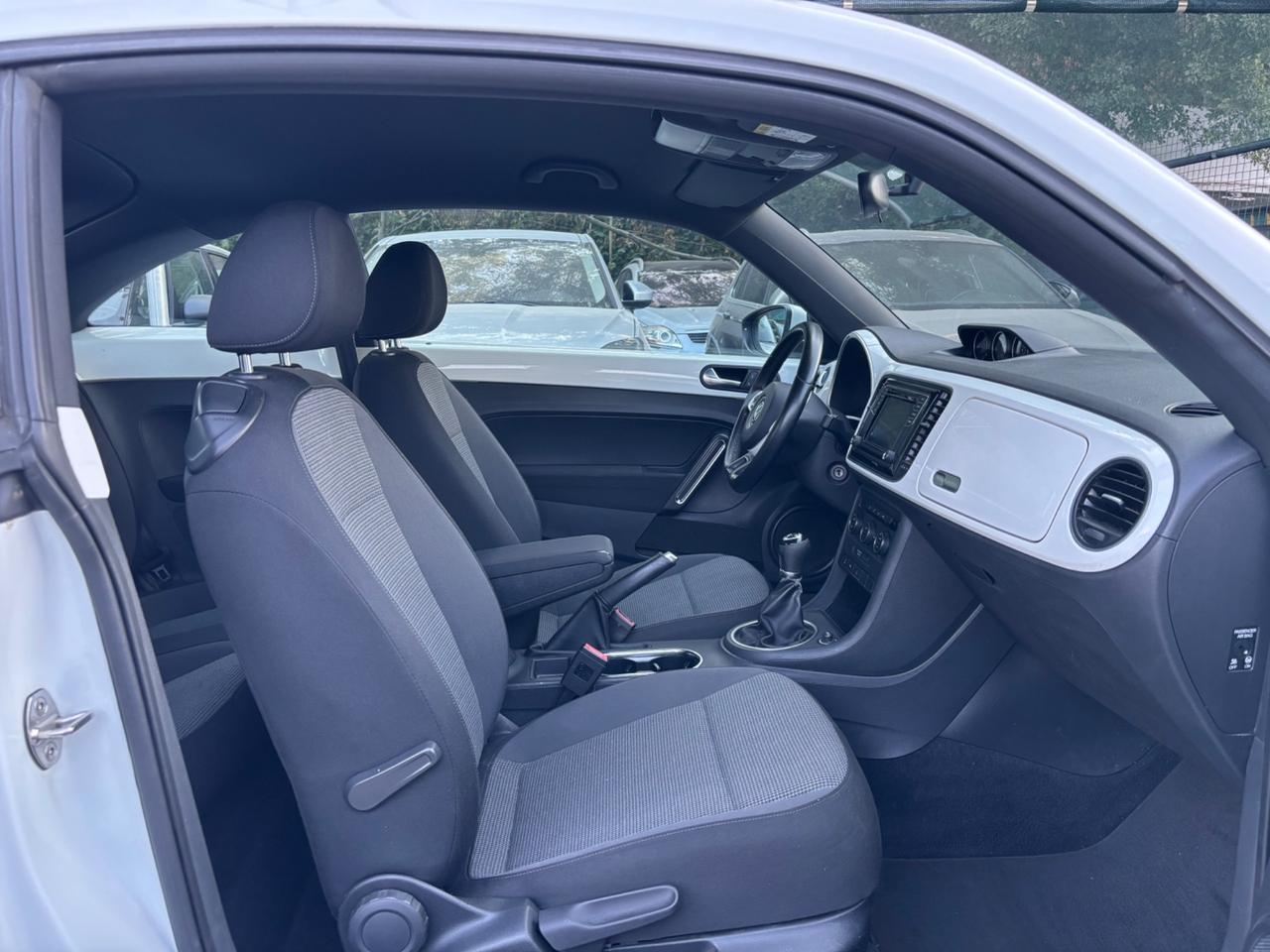 Volkswagen Maggiolino 2.0 TDI Design OK NEOPATENTATI