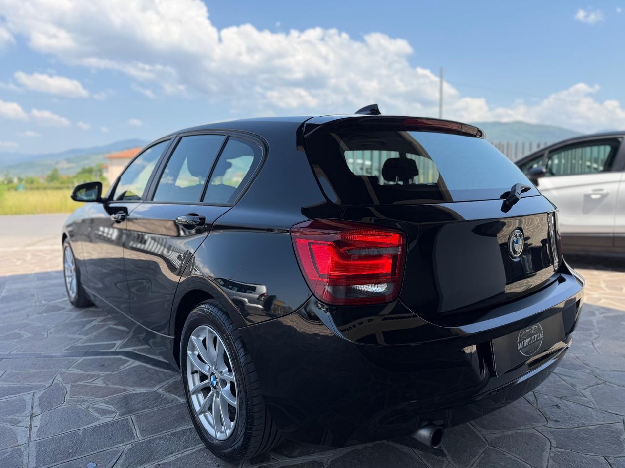 Bmw 116 116d 5p. Sport Okneopatentati Total Black