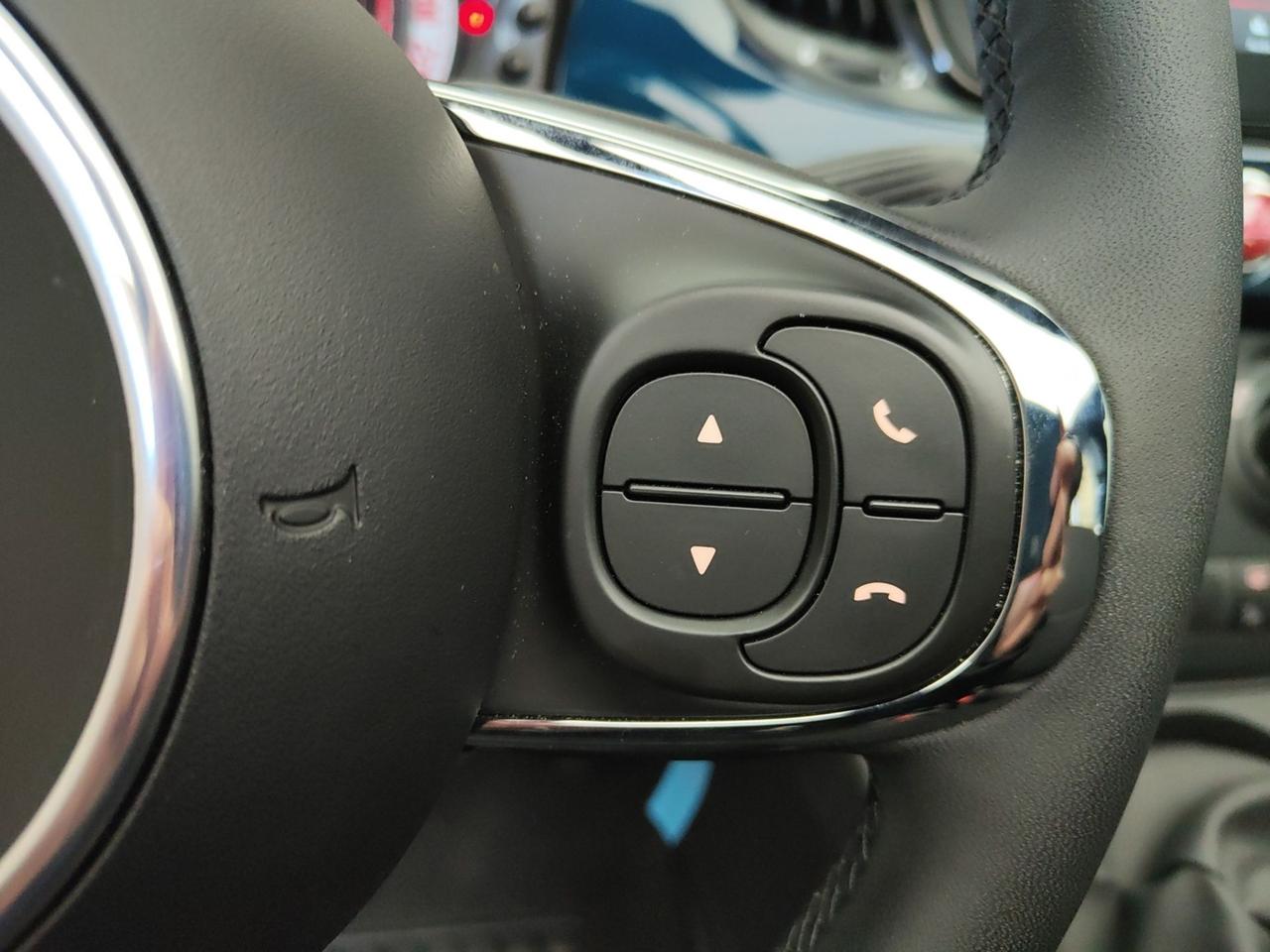 FIAT 500C III 2015 1.0 70CV HIBRID DOLCEVITA