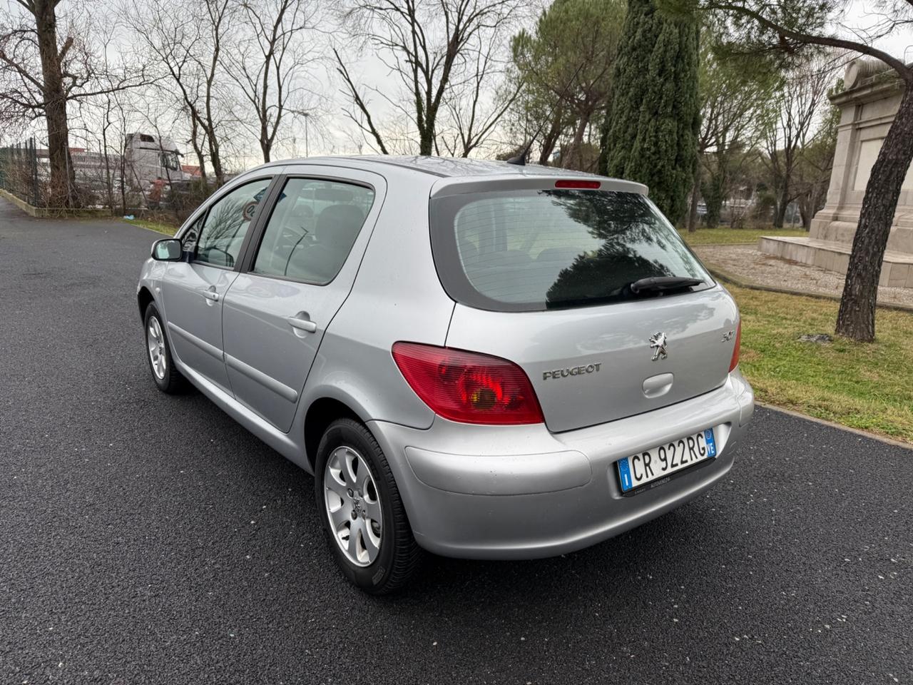 Peugeot 307 1.4 16V 5p. XR Plus