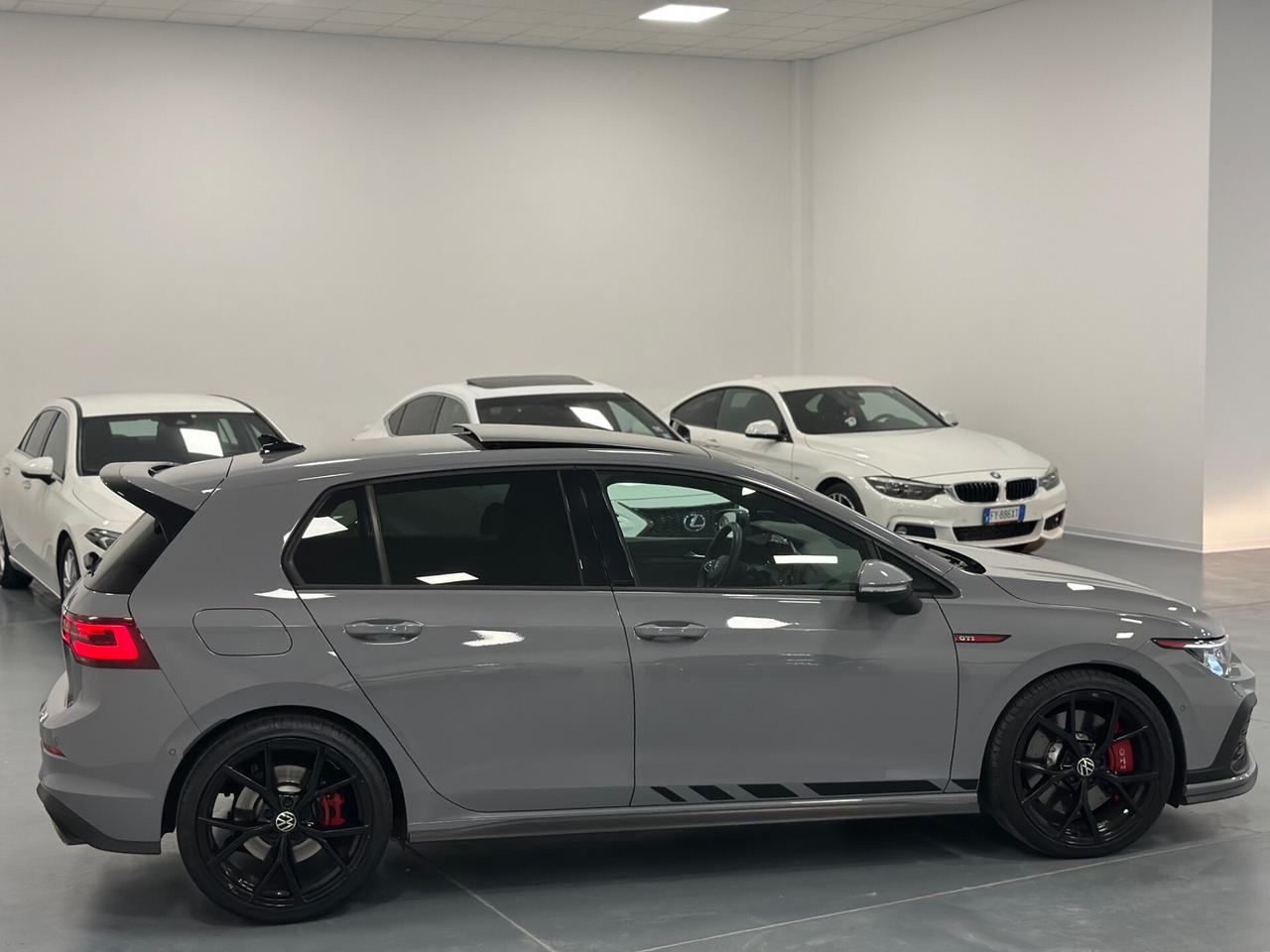Volkswagen Golf GTI 2.0 TSI 300CV DSG Clubsport 45