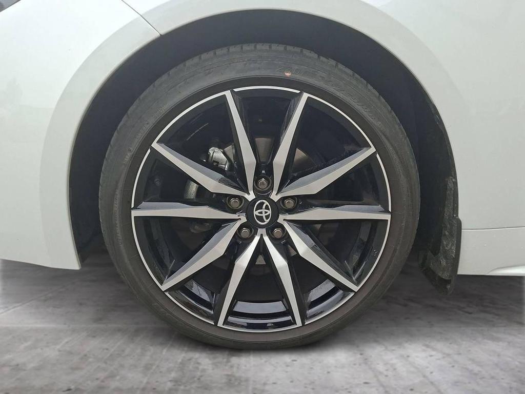 Toyota Corolla 1.8 VVT-i Hybrid GR Sport bi-tone CVT