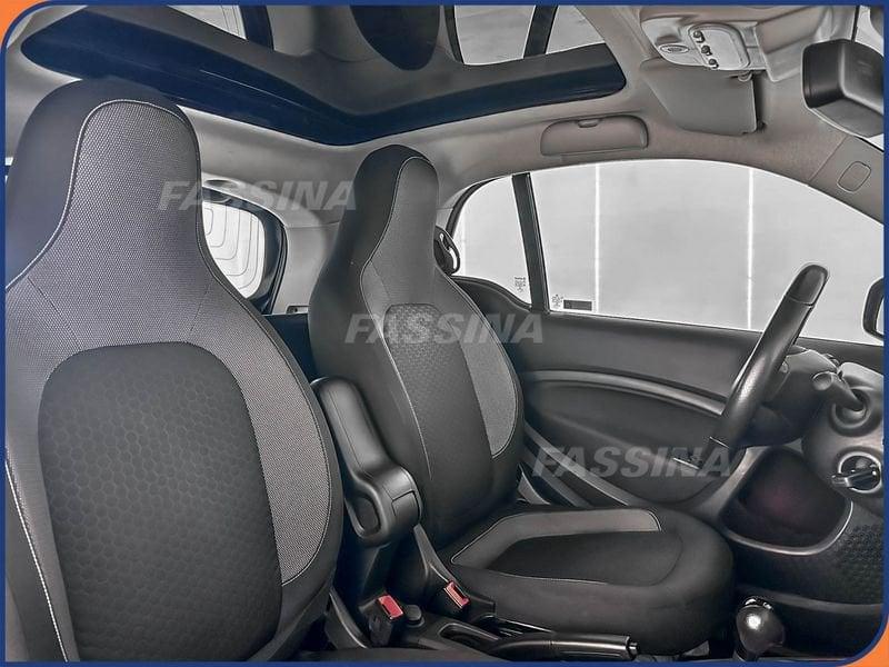 smart fortwo EQ Pulse 22KW